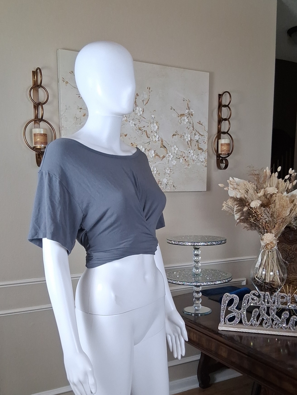 Victoria's Secret Women’s Gray Twist-Front Crop Top Short Sleeves Medium - Picture 6 of 16